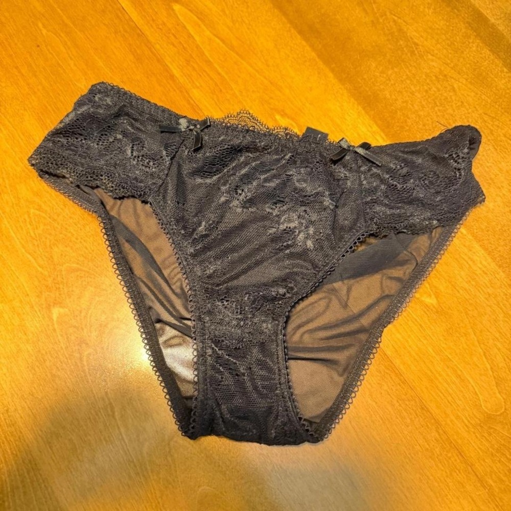 Pretty Essentials Lace Panties  Mesh Bikini Womens Size M Black Bow Panties